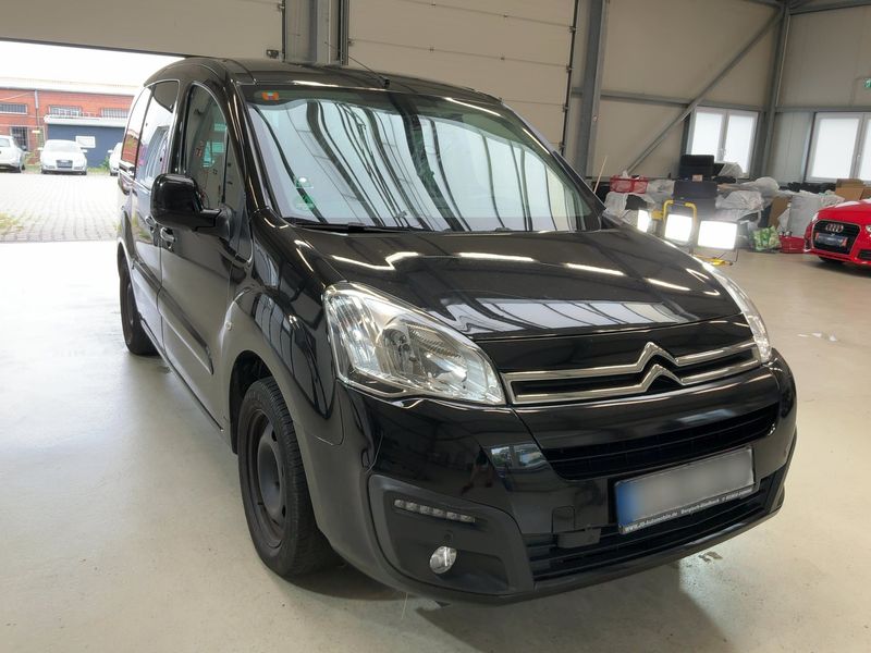 Citroen Berlingo 1.6 Blue-HDi Selection — zdjęcie 8