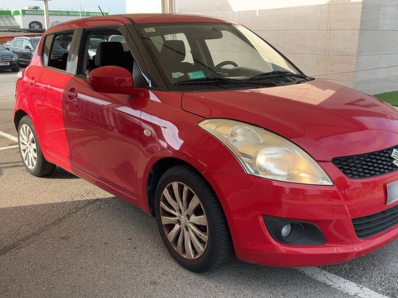Suzuki Swift 1.2 Club — zdjęcie 8