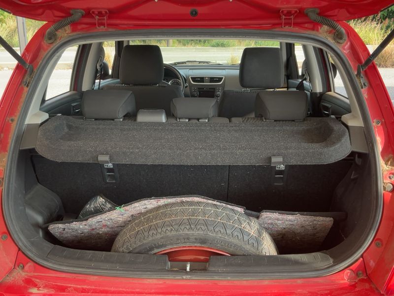 Suzuki Swift 1.2 Club — zdjęcie 10
