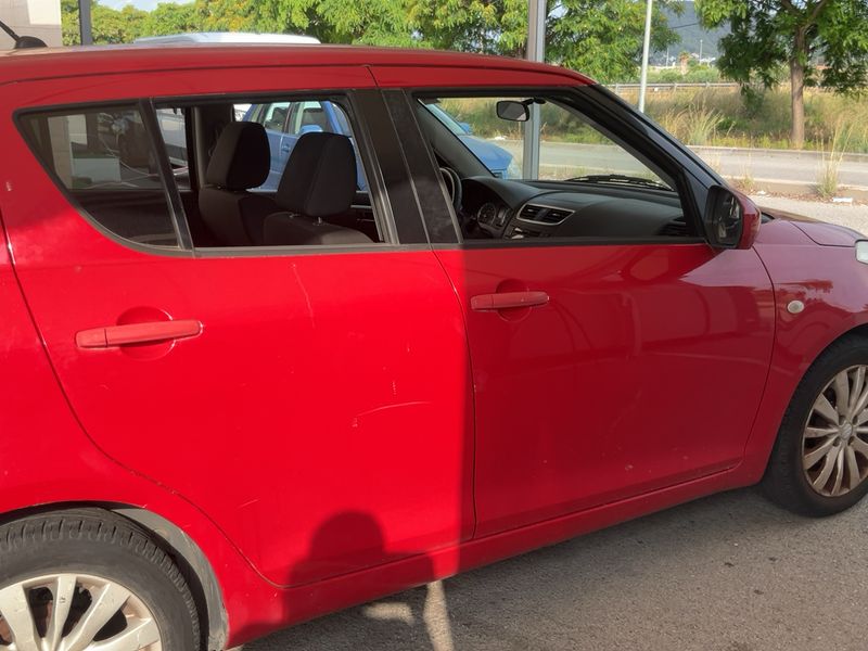 Suzuki Swift 1.2 Club — zdjęcie 7