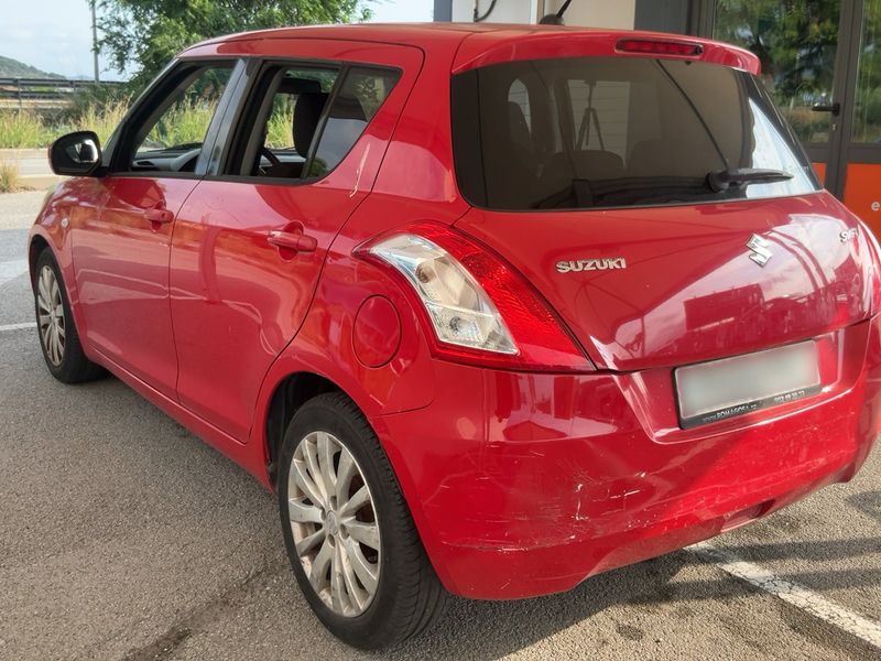 Suzuki Swift 1.2 Club — zdjęcie 3