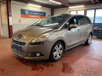 Peugeot 5008 1.6 THP Premium Pack