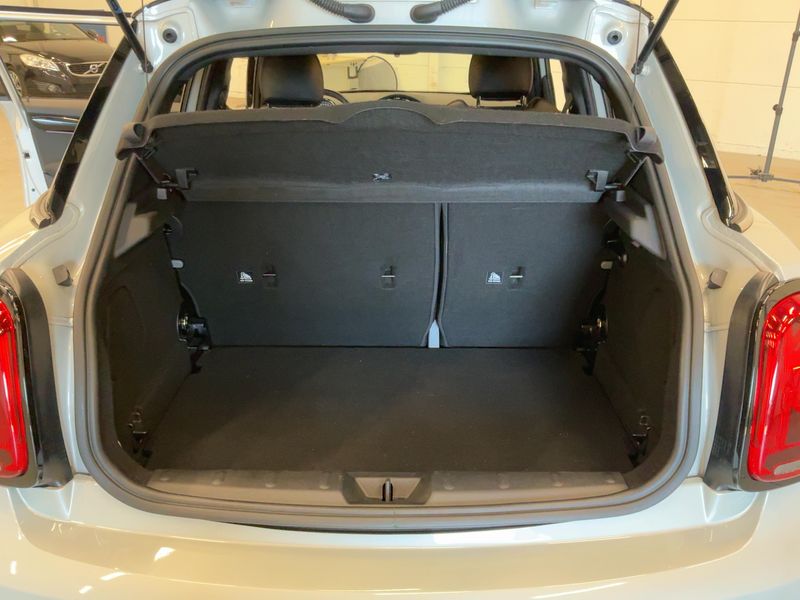 MINI Cooper S John Cooper Works Trim 2022 – снимка 15