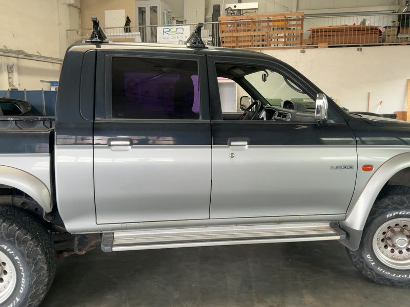 Mitsubishi L 200 2.5 Turbodiesel TD Magnum American Dream 2500 — zdjęcie 7