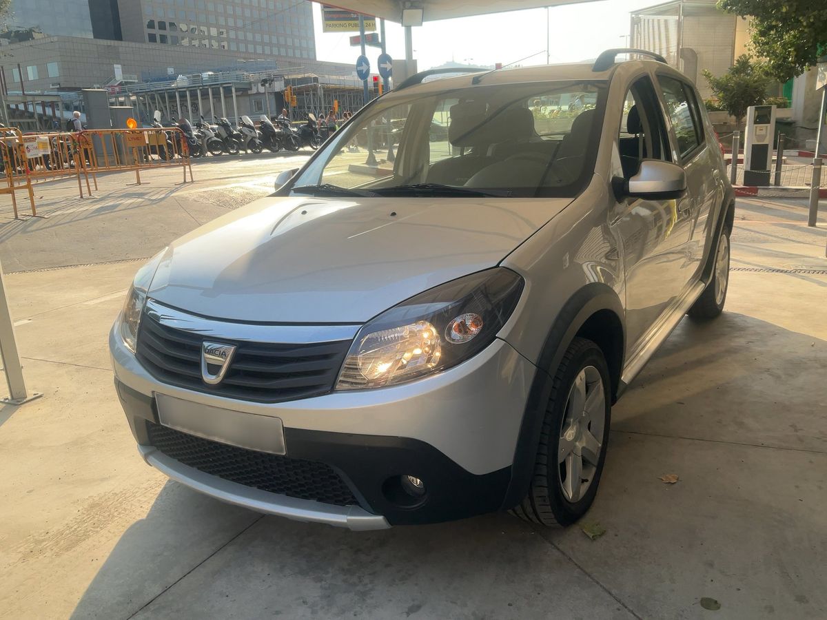 Dacia Sandero 2012