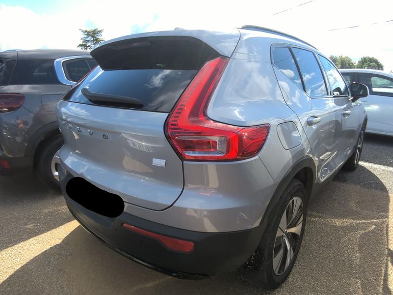 Volvo XC40 1.5 T5 Recharge Plug-in Hybrid R Design 2WD — zdjęcie 5