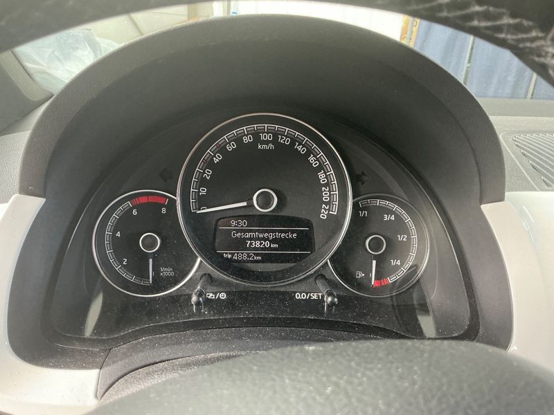 Skoda Citigo 1.0 MPI Fun — zdjęcie 13