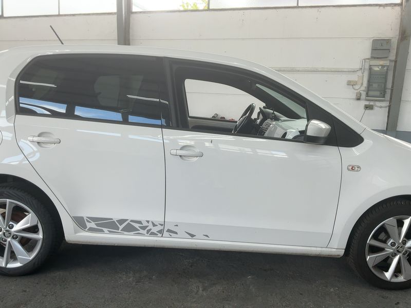 Skoda Citigo 1.0 MPI Fun — zdjęcie 7