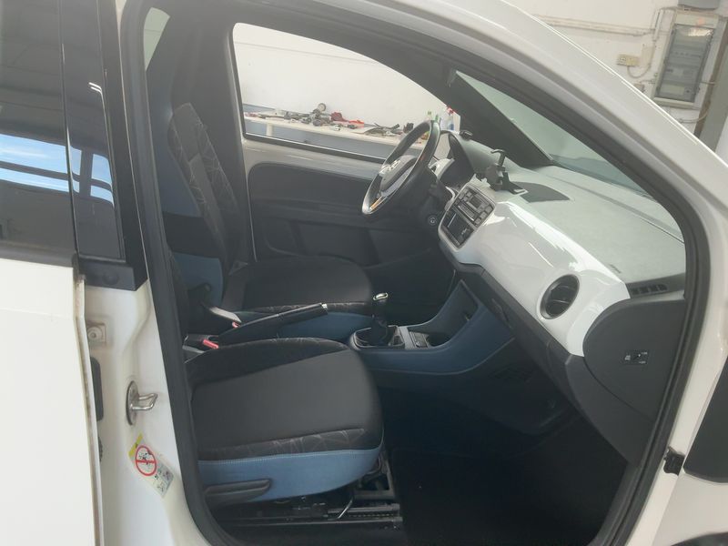 Skoda Citigo 1.0 MPI Fun — zdjęcie 11