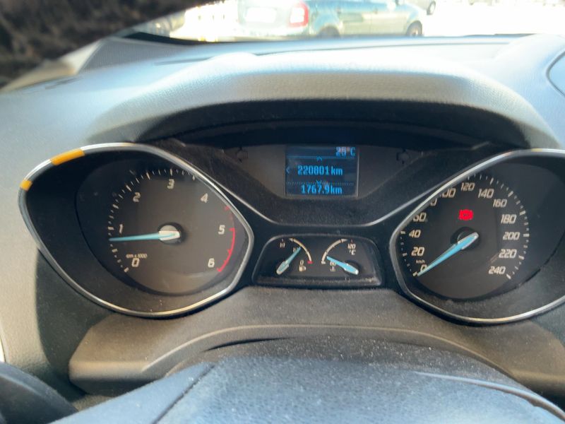 Ford C-Max 1.6 TDCi Titanium — zdjęcie 13