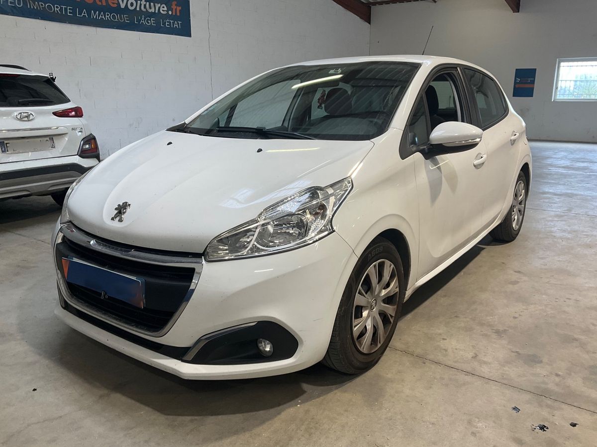Peugeot 208 2015