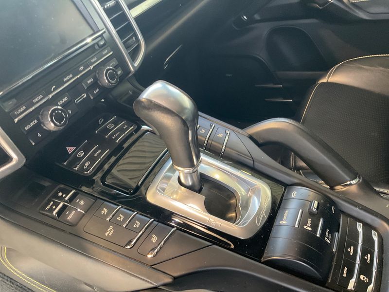 Porsche Cayenne S E-Hybrid 2015 – снимка 23