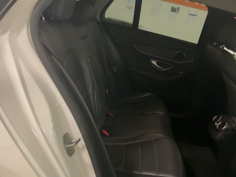 Mercedes-Benz C-Klasse C 220 d T 4Matic Avantgarde — zdjęcie 14
