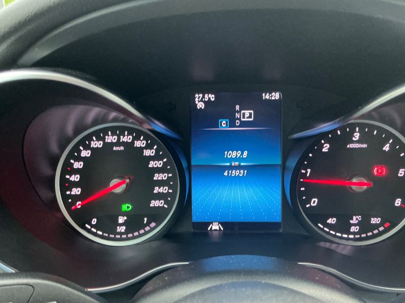 Mercedes-Benz C-Klasse C 220 d T 4Matic Avantgarde — zdjęcie 13