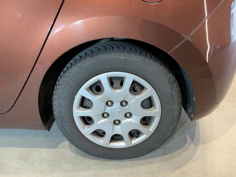 Hyundai i30 1.6 CRDi Style 2014 – снимка 5
