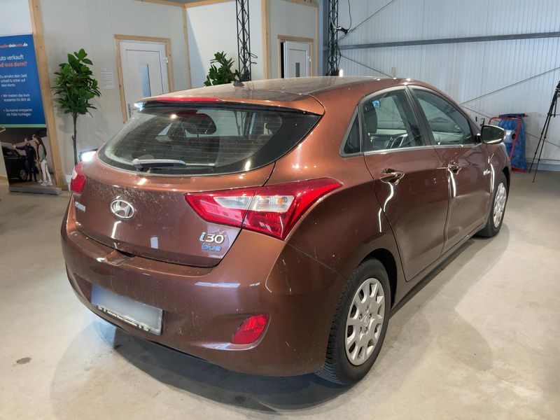 Hyundai i30 1.6 CRDi Style 2014 – снимка 8