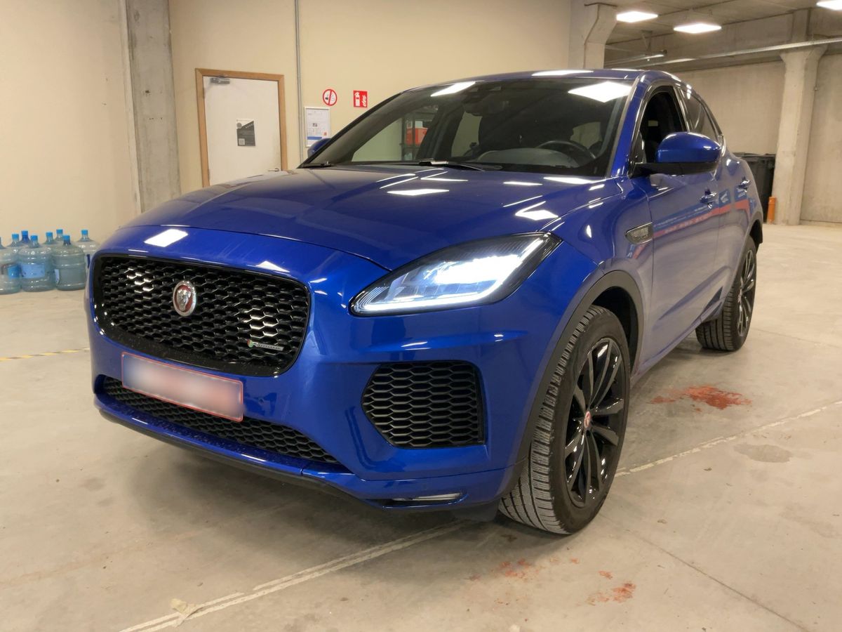 Jaguar E-Pace 2020 — photo 1