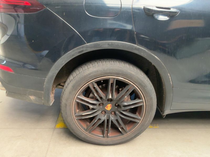 Porsche Cayenne Diesel 2016 – снимка 9
