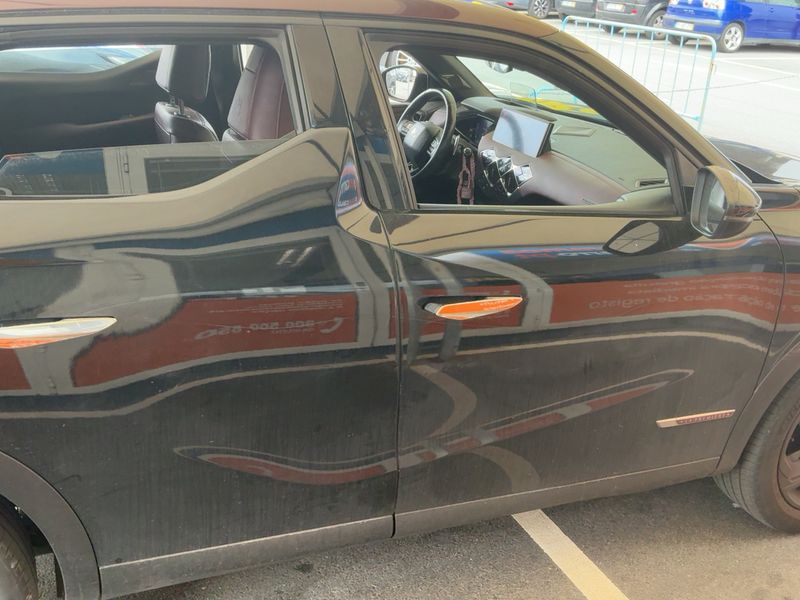 DS Automobiles DS3 Crossback 1.2 PureTech La Premiere — zdjęcie 7