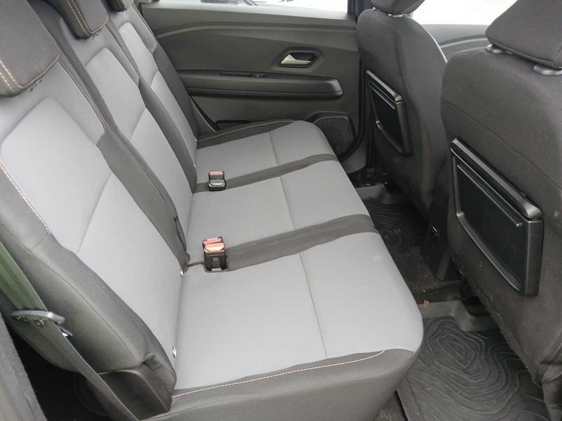 Dacia Jogger 1.0 TCe Extreme — zdjęcie 13