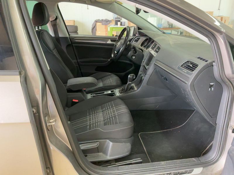 Volkswagen Golf VII 1.4 TSI Lounge BlueMotion Tech — zdjęcie 11