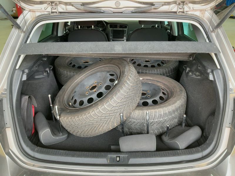 Volkswagen Golf VII 1.4 TSI Lounge BlueMotion Tech — zdjęcie 10