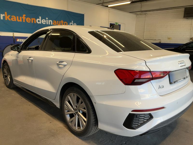 Audi A3 Limousine 35 TFSI S line — zdjęcie 3