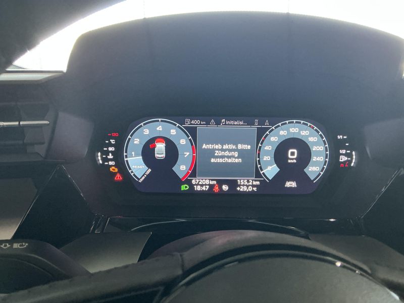 Audi A3 Limousine 35 TFSI S line — zdjęcie 13