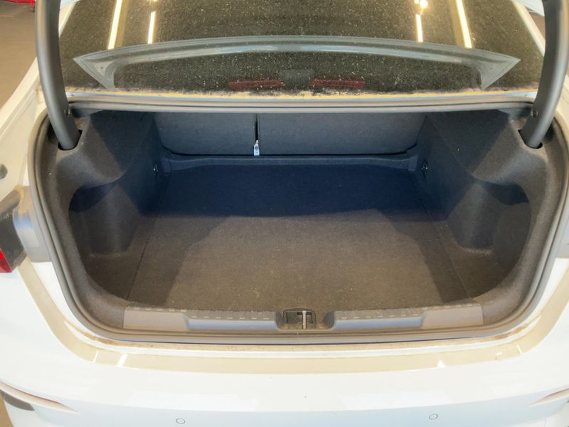 Audi A3 Limousine 35 TFSI S line — zdjęcie 10