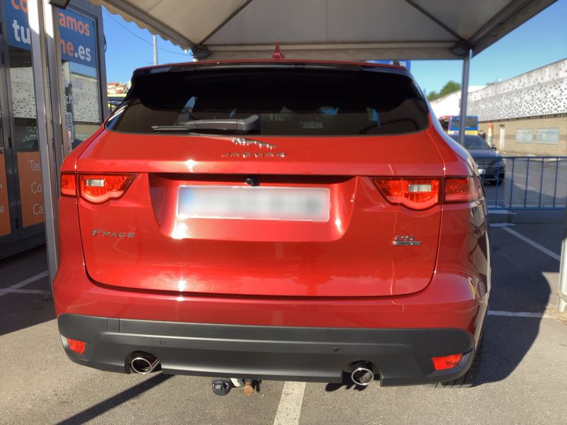Jaguar F-Pace 25d R-Sport AWD — zdjęcie 5