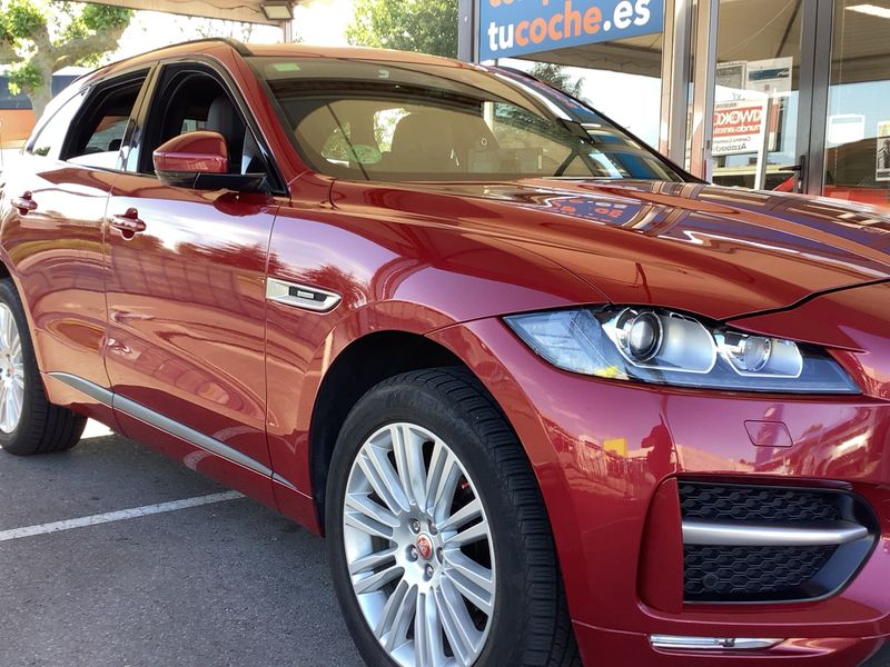 Jaguar F-Pace 25d R-Sport AWD — zdjęcie 8