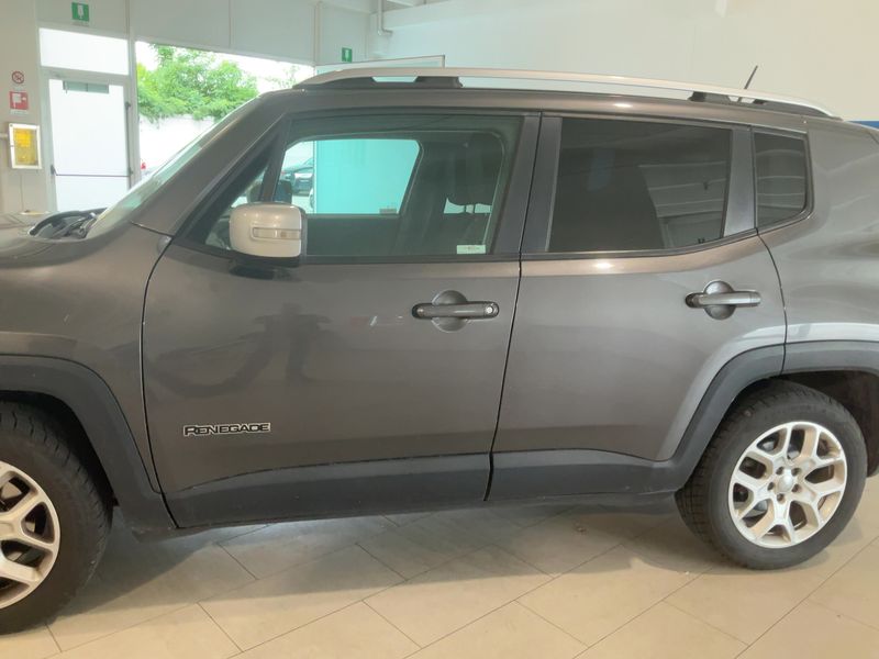Jeep Renegade 1.6 M-Jet Limited FWD — zdjęcie 4