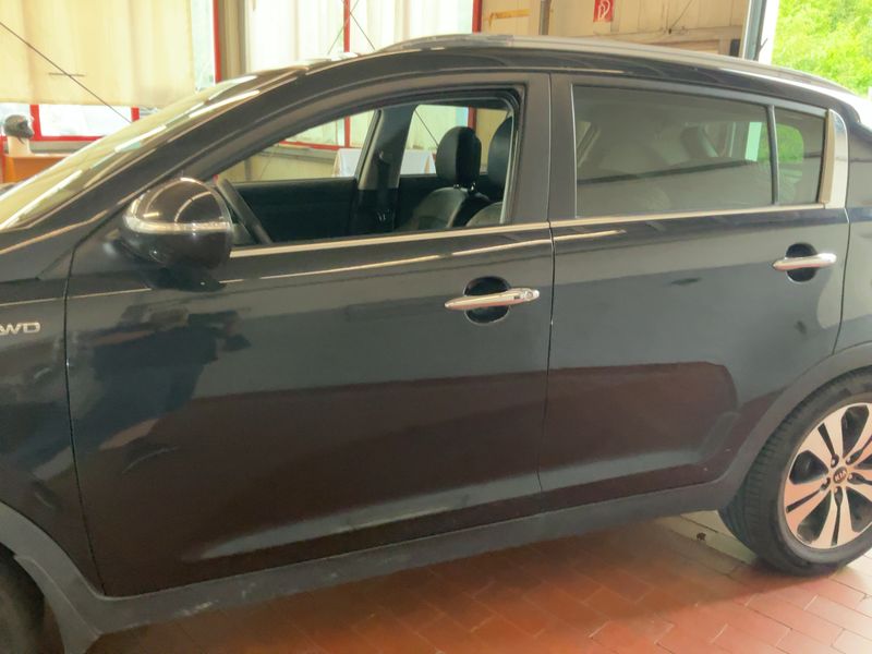 Kia Sportage 2.0 CRDi Spirit 4WD 2012 – снимка 4