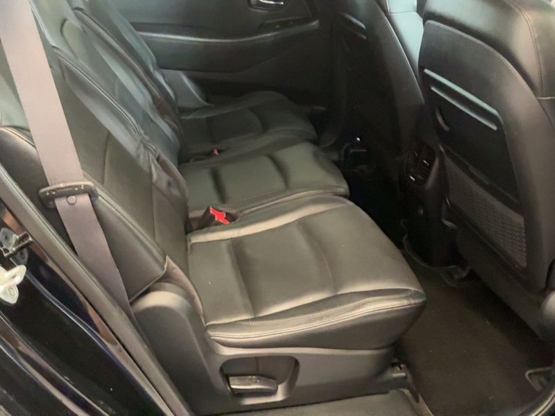 Kia Carens 1.7 CRDi Spirit — zdjęcie 14