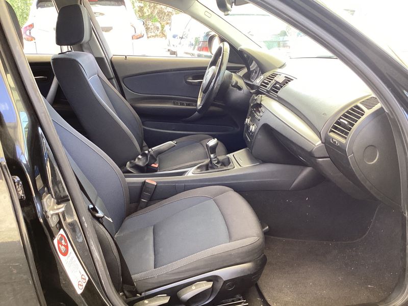 BMW 1er 118d 2010 – снимка 3