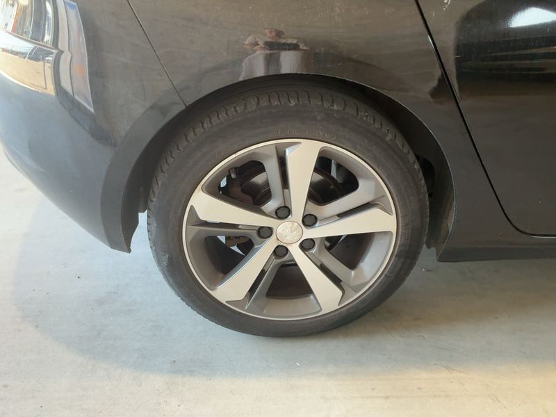 Peugeot 308 2.0 Blue-HDi Feline 2014 – снимка 9