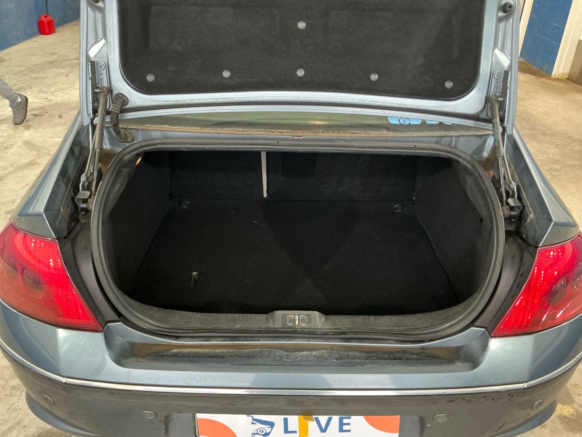 Peugeot 407 2005 — photo 16