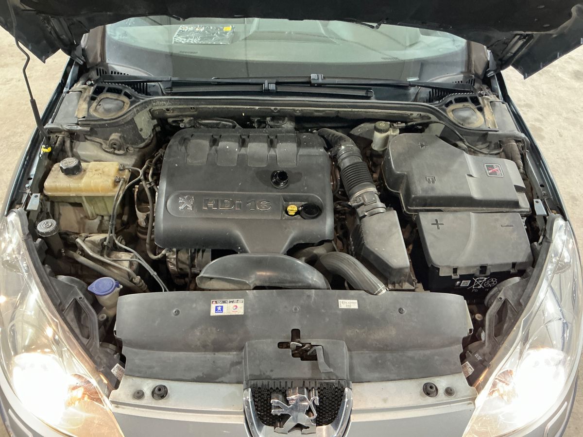 Peugeot 407 2005 — photo 14