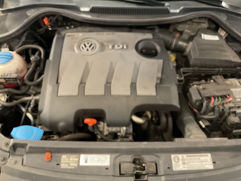 Volkswagen Polo 1.6 TDI Trendline 2010 – снимка 5