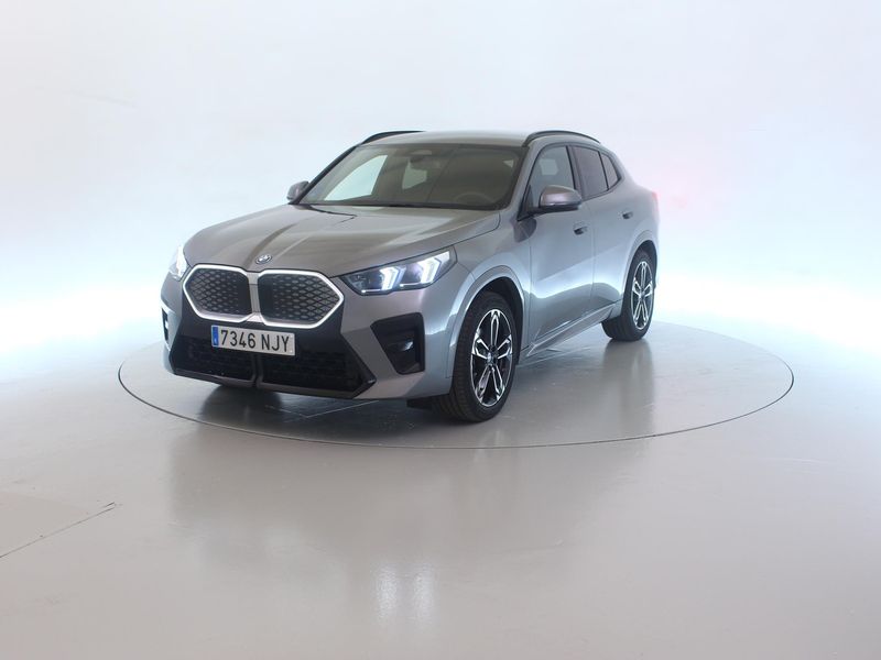 BMW iX2 eDrive20 M Sport