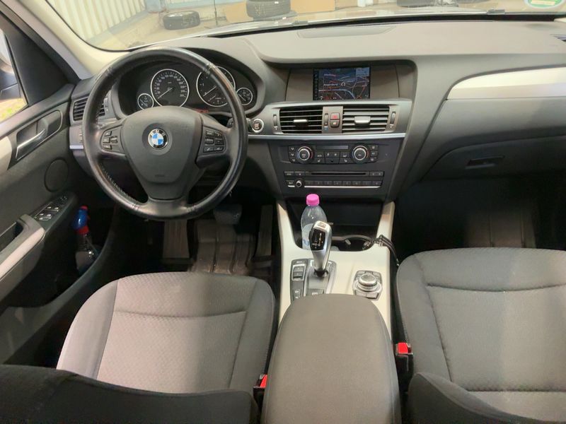 BMW X3 xDrive 20d — zdjęcie 12