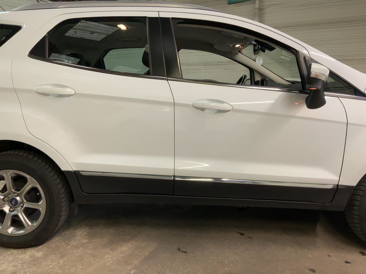 Ford EcoSport 2018 — photo 11