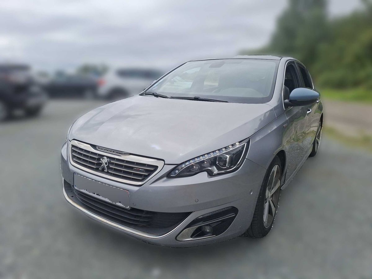Peugeot 308 2015 — photo 1