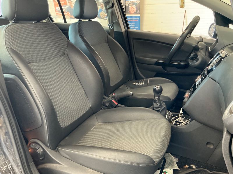 Opel Corsa 1.3 CDTI Cosmo 2009 – снимка 3