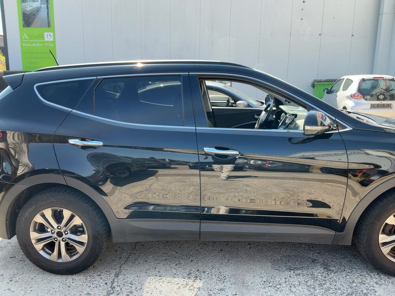 Hyundai Santa Fe 2.2 CRDi Style 2WD — zdjęcie 7