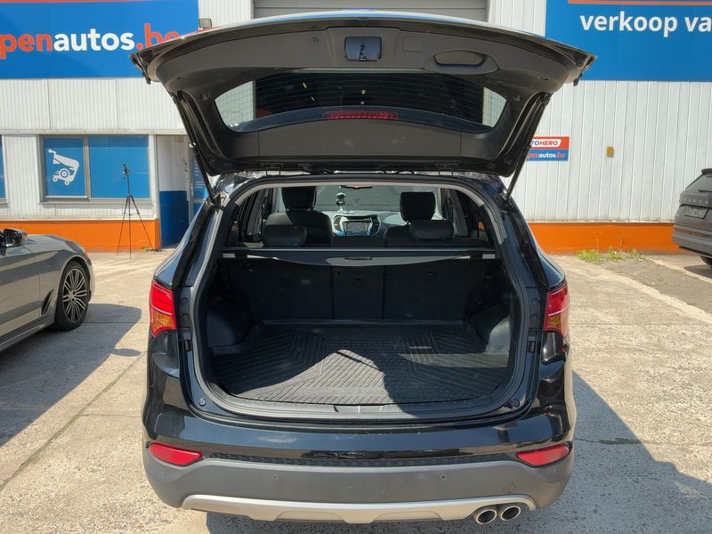 Hyundai Santa Fe 2.2 CRDi Style 2WD — zdjęcie 10