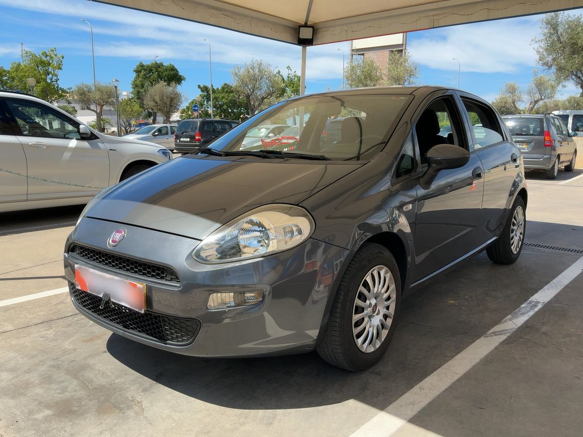 Fiat Punto 2015 — photo 1