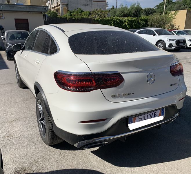 Mercedes-Benz GLC-Klasse GLC 300 d 4Matic Executive — zdjęcie 3