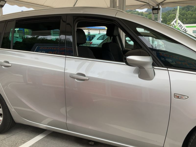 Opel Zafira Tourer 1.4 Turbo Excellence — zdjęcie 7