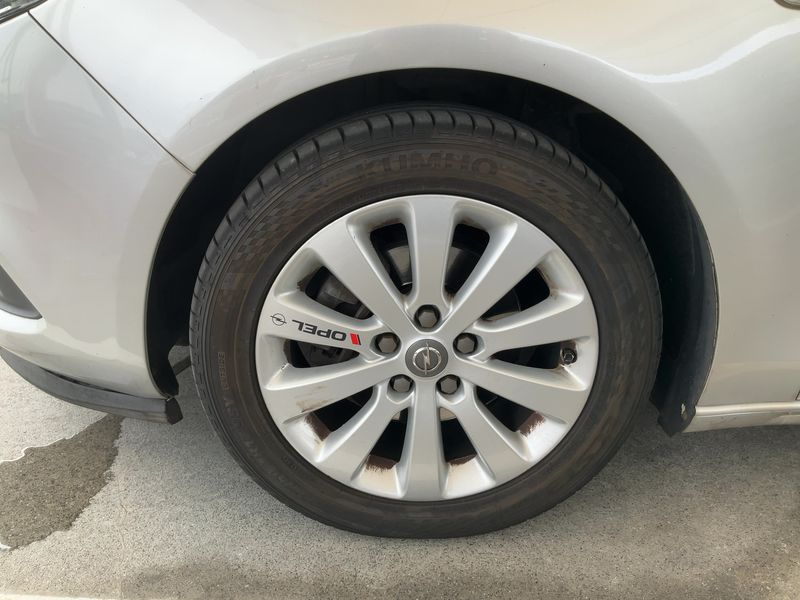 Opel Zafira Tourer 1.4 Turbo Excellence 2017 – снимка 3